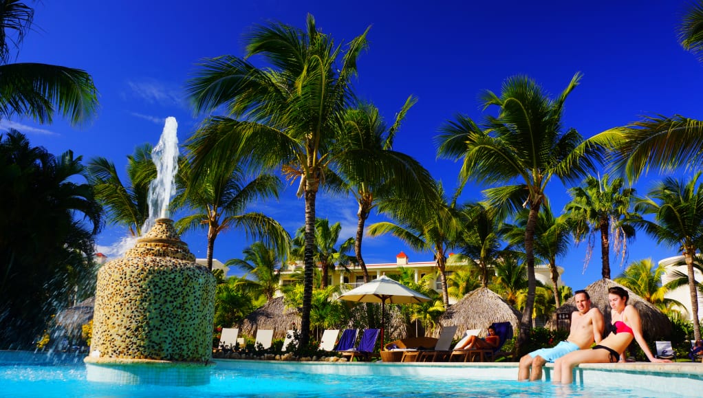 Tourists love sleeping. I wake up at 6:33 a.m. every day. The swimming pools stay empty until around 10 a.m.