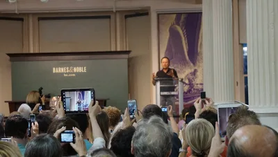 Billy Crystal’s book signing