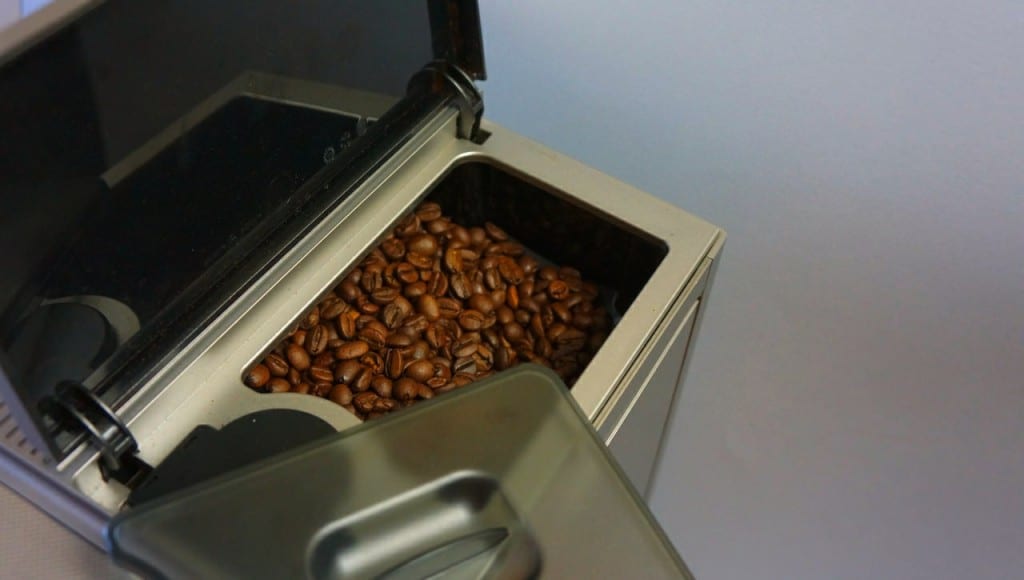 You can put beans into it or you can put ground coffee into it and adjust the grinding size. That’s a good solution for people who enjoy drinking decaf.