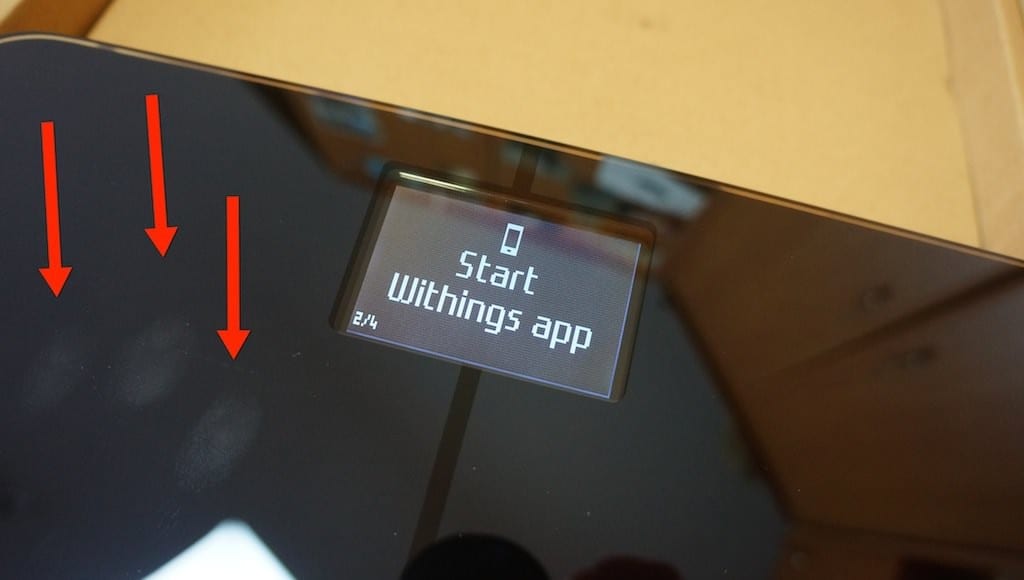  Fingering alert. I barely managed to get this thing out of the box and it’s already storing my fingerprints. Without a smartphone, the Withings WS 50 is just another scale. It comes alive once you pair it with your phone, which is a quick and painless process.